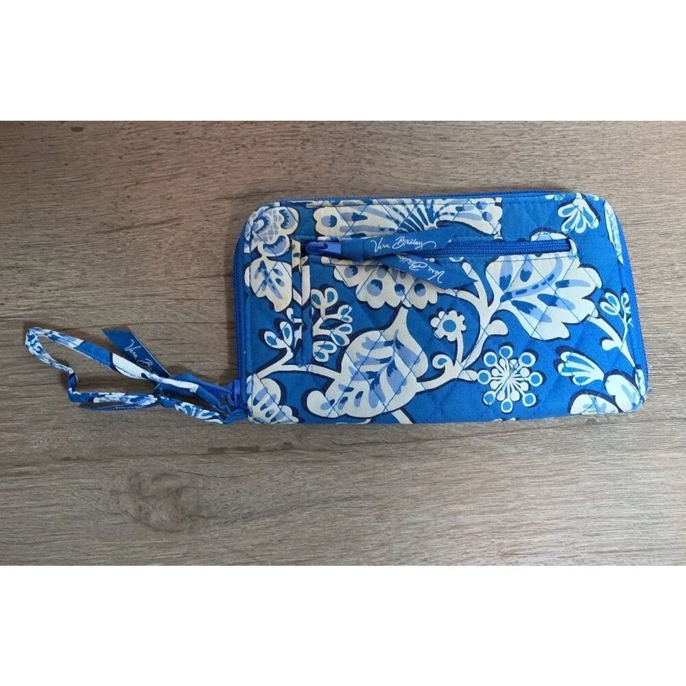 Vera Bradley Blue Lagoon Quilted Zip Shoulder Handbag Purse & Wallet Wristlet